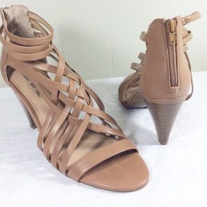 🌺SOLD🌺 I.N.C | Light Brown/Tan Strappy Peep Toe